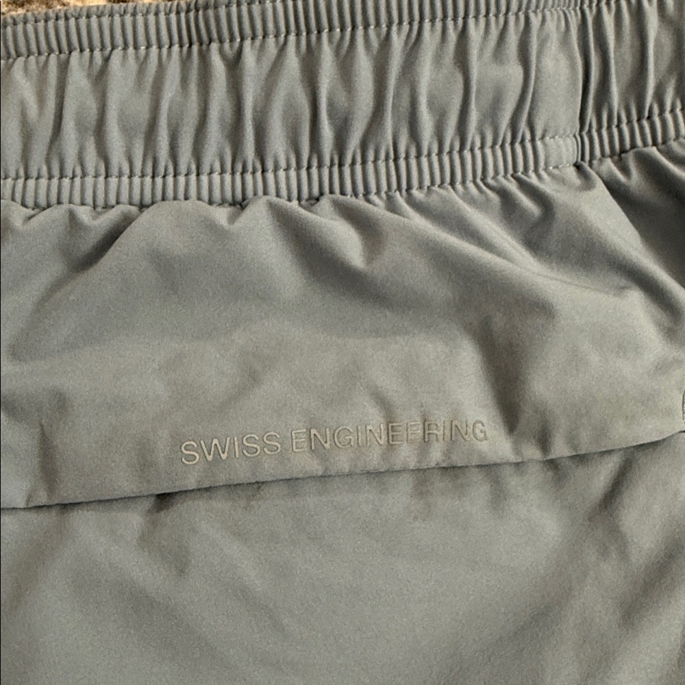 On Running 3” Core Shorts Size XL - Picture 8 of 12